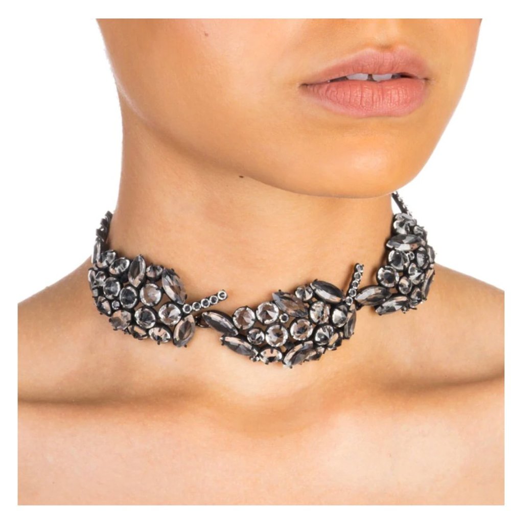 NWOT Lulu Frost Diamanda Crystal Collar Necklace - Picture 2 of 9